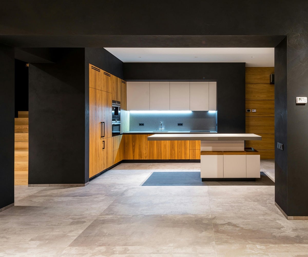 Кожаная обивка